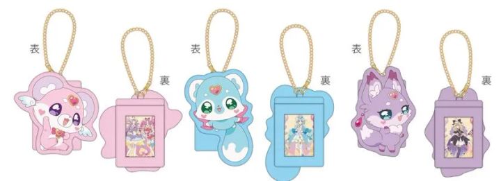 イベントオリジナルグッズのカード付パスケース3種