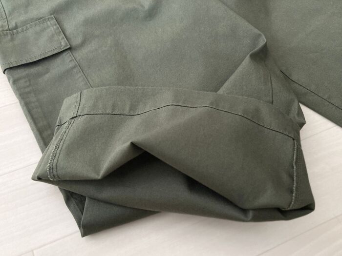 【ユニクロ】40代・50代の『バレルカーゴパンツ』着こなし術。