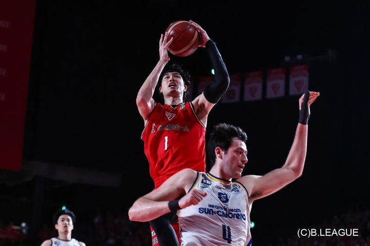 画像: 第31節【千葉ジェッツ vs 滋賀レイクス】渡邊雄太（#1/206cm /SF･PF）(c)B.LEAGUE