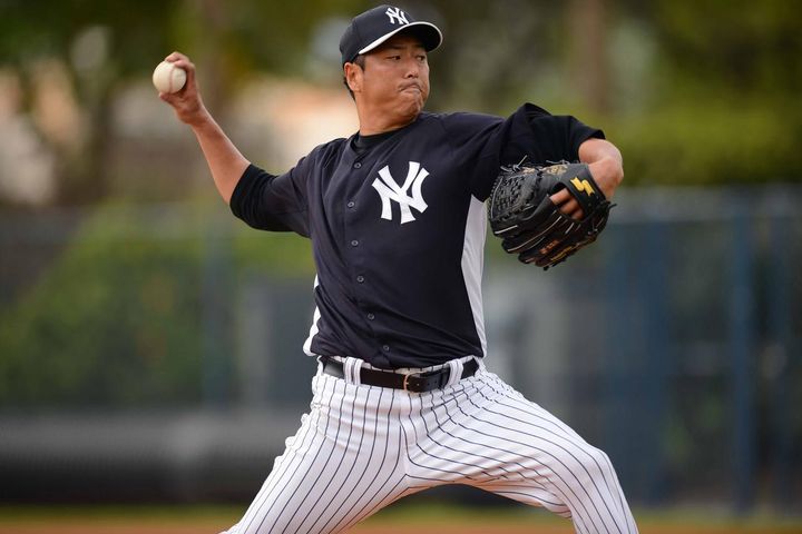 画像: ニューヨーク・ヤンキースから2015年に広島カープに復帰を果たした黒田博樹投手は、チームが25年ぶりのセ・リーグ優勝を掴んだ2016年に引退した。写真はヤンキース時代 写真：GettyImages