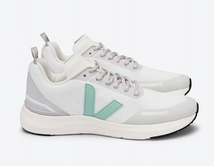 「グリーン×グレー」春に履きたいおしゃれランニングシューズ／配色別まとめ【FUDGE dig.｜ランニングシューズ配色別図鑑】