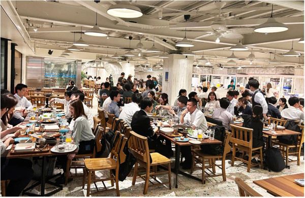 【神奈川県横浜】季節ごとのテーマで世界の食と音楽を楽しむ「モアーズBBQビアガーデン」オープン