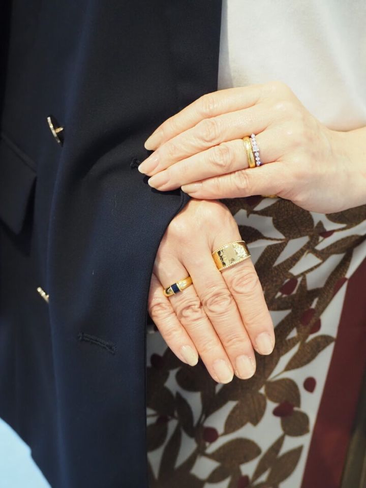 ゴールドのリング