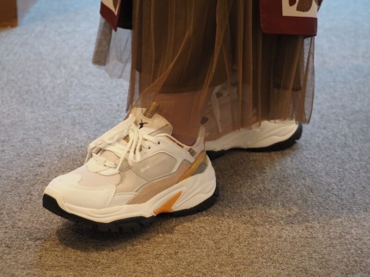 アキクラシックのスニーカー