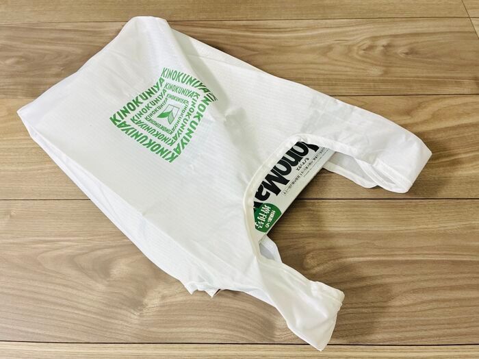 豪華すぎる！【紀ノ国屋】お財布ショルダー＆エコバッグを〈付録〉でゲット。使いやすくて素晴らしい～♪