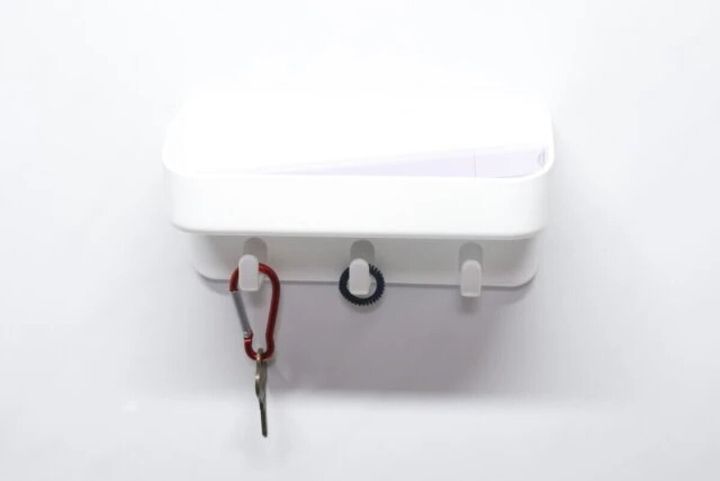 ダイソー フック付トレー（白、15.5cm×7.5cm×6.2cm） 使用例