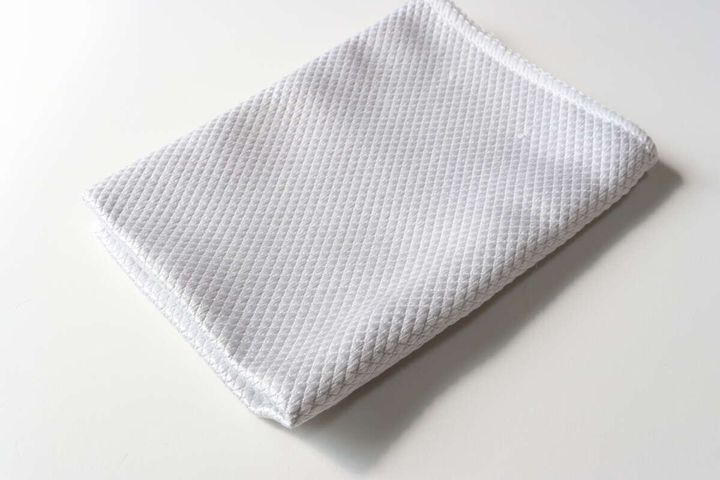 セリアの鏡・シンク仕上げのクロスのビジュアル