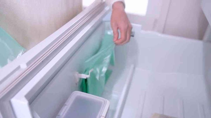 セリア「ゴミ袋収納バー」