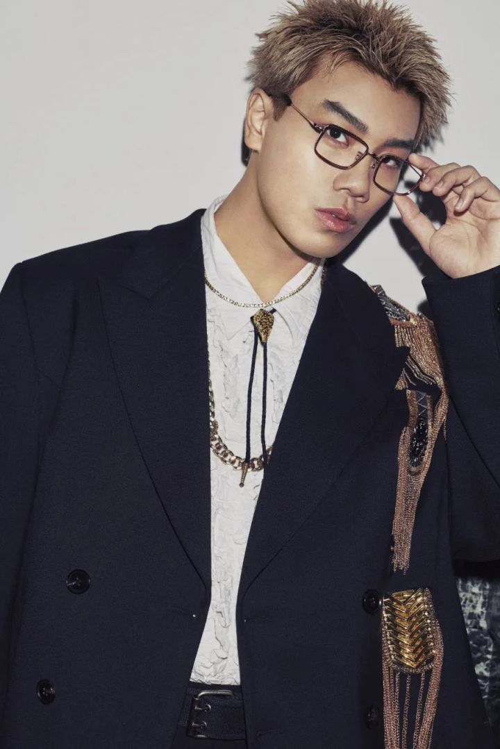 特別企画が実施される「THE TRUE PIECE」の公演ビジュアル