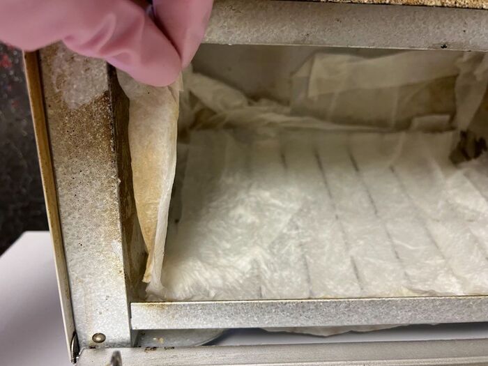 4年間放置していた「トースター」をピッカピカに復活させる方法。塗って→放置するだけです！