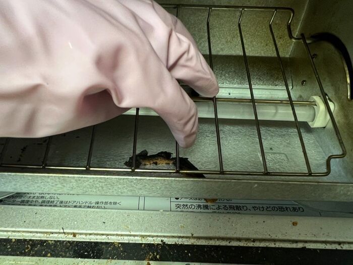 4年間放置していた「トースター」をピッカピカに復活させる方法。塗って→放置するだけです！