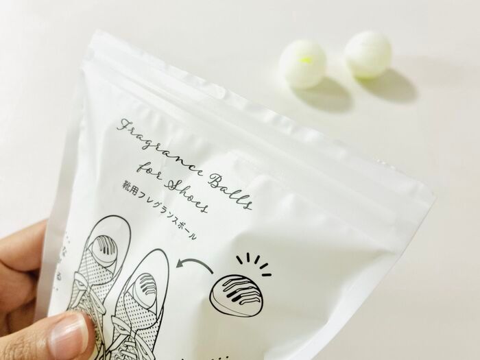 【セリア】オモチャみたいな“ミニボール”の正体は？気になるイヤ～な『ニオイ悩み』をお手軽解決♪