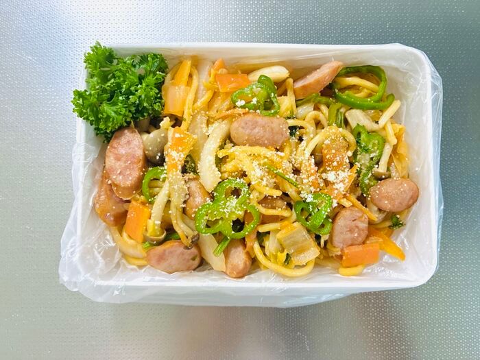 【お弁当の裏ワザ3選♡】汁漏れ・ベタベタ汚れはもう卒業！洗い物までラクにする「汚さない」ちょいテク♪