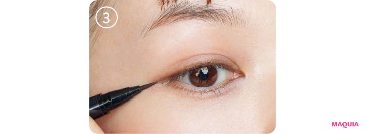 2026年最新 多幸感アイメイク 瞳のフレームを丸くして愛され印象アップ やり方ハウツー 3