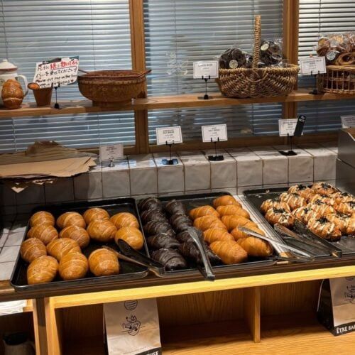 「塩パンが美味しすぎる韓国のベーカリーは？」現地のモデル活動で見つけた“etre bakehouse”や、気分の上がるデコレーション術
