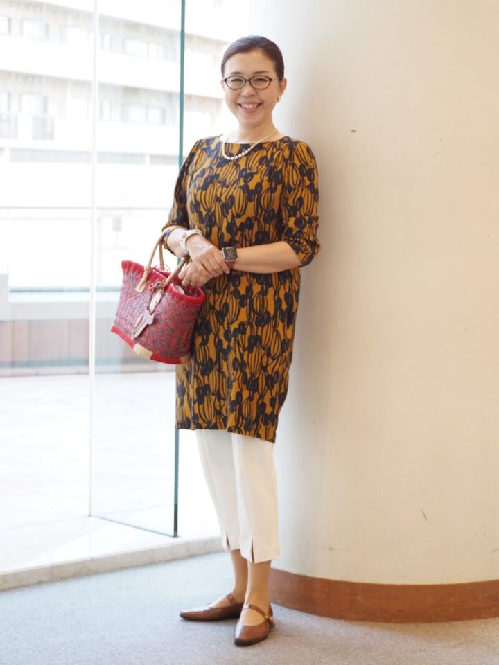 【1週間スナップ】「柄や色は難しい」を解決！ 50代の失敗しない柄&カラーコーデ7選