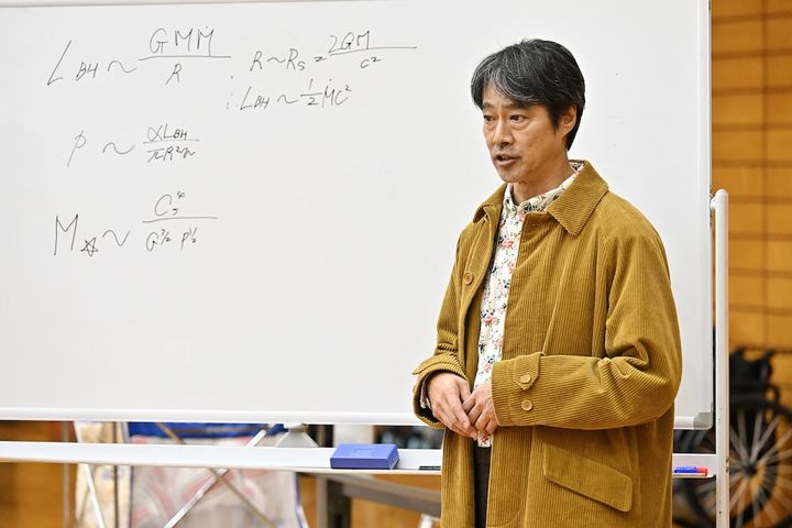 日曜劇場『ＧＩＦＴ』第2話より （C）TBS width=