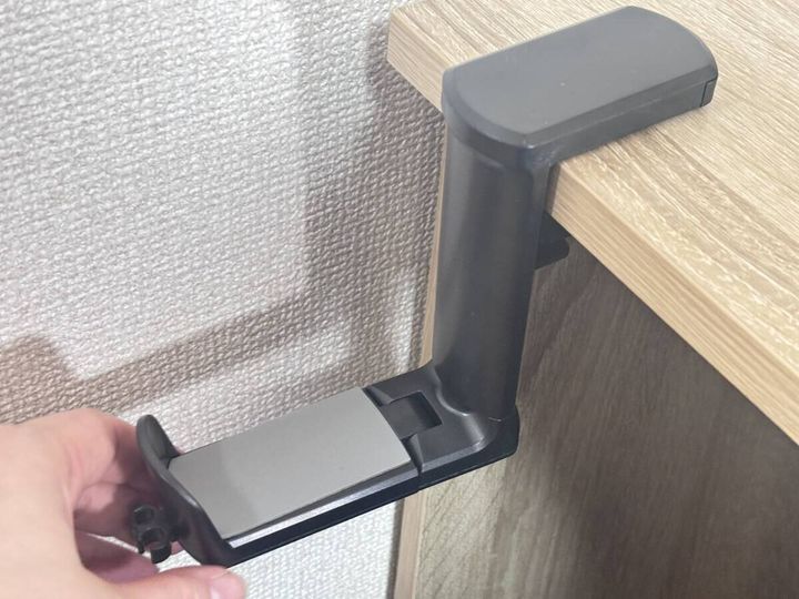 机下収納ヘッドホンホルダーブラック 360度回転