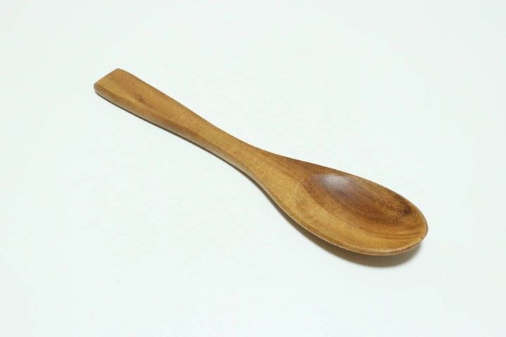 ダイソー レンゲスプーン（アカシア）