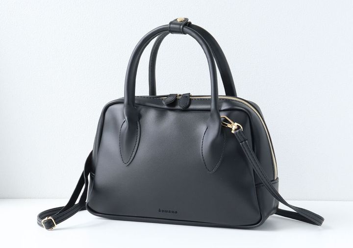 宝島社ムック付録のánuans（アニュアンス）レザー調ボストンショルダーバッグ2