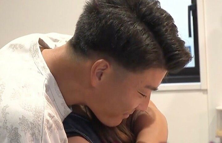 【写真・画像】21歳年上女性と結婚した男性（33）、お風呂は毎日一緒…ラブラブな夫婦生活に「わお！」「すごいじゃん！」など驚きの声 1枚目