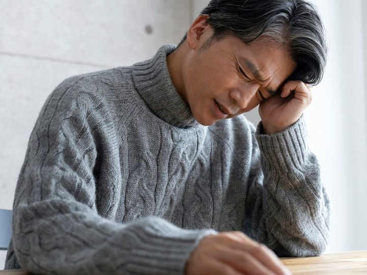 都心の高い家賃負担を抑えつつ、職場へのアクセスの良さも活かせる実家を生活の拠点に選ぶ人も増えています。今回は、三鷹市（東京都）で暮らす48歳男性のエピソードを紹介します。