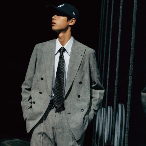 【令和のスーツ、これが正解】王道ネイビーから“Tシャツ×ダブル”の着崩しまで。新生活に揃えたい最新ジャケパン術