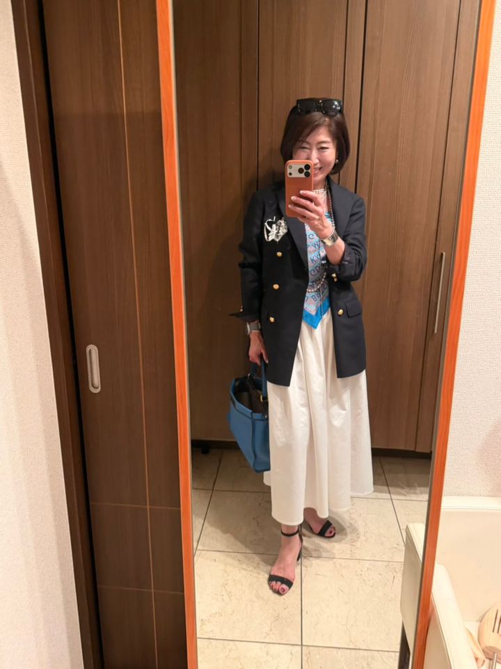 2026年４月_長谷川さん「素敵な大人のごきげんフェス2026」コーデ