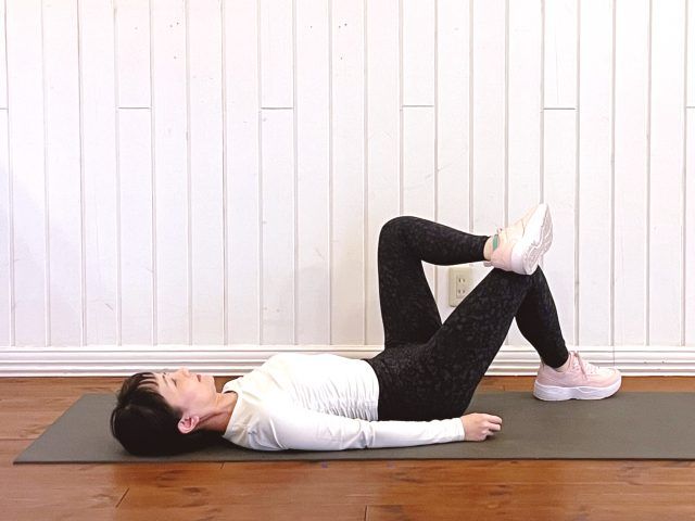 「片足ショルダーブリッジ」