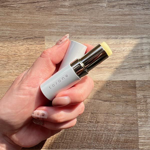 ２．「家の中用リップ」があると、気分も上がる！