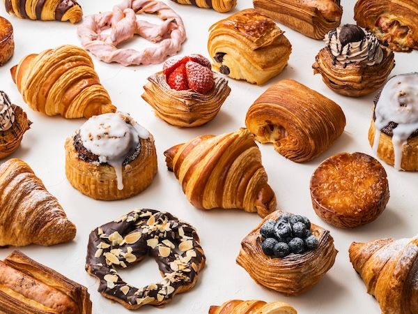 心斎橋で楽しむクロワッサン食べ放題ランチ