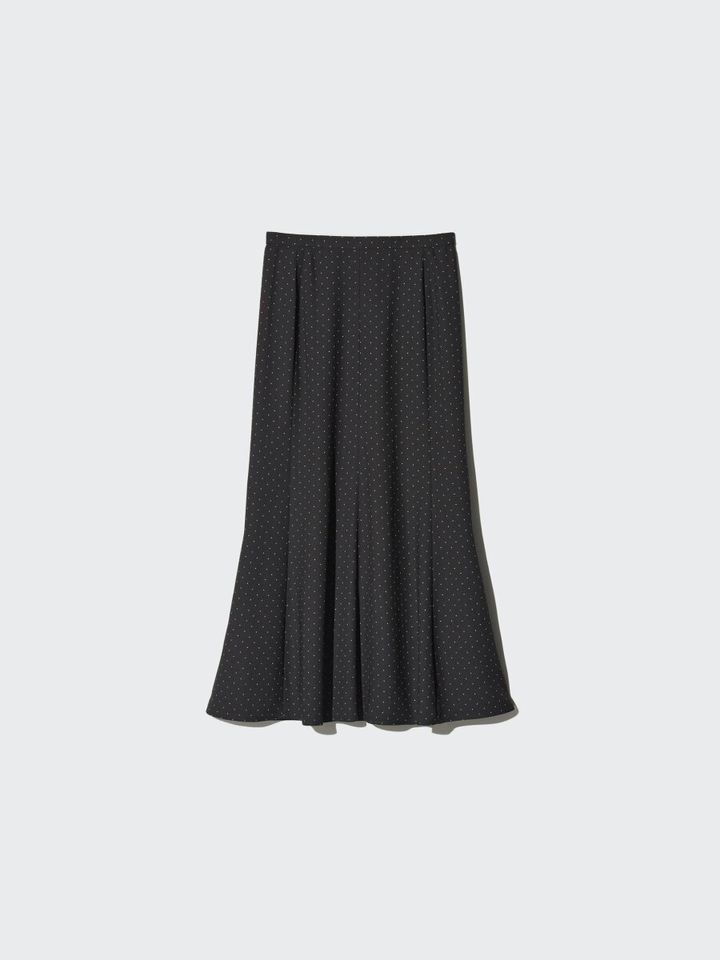 2026ユニクロ春大人女性おすすめマーメイドマキシスカート