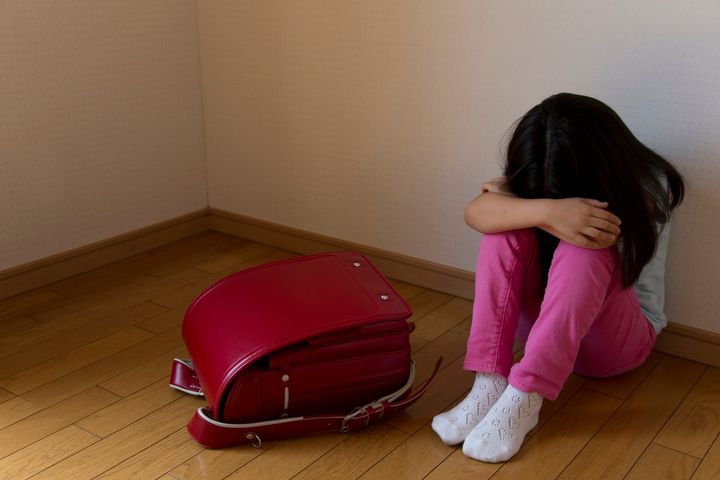 もし子どもが学校に行きたがらないそぶりをみせたらどう対応する？（画像はイメージ）