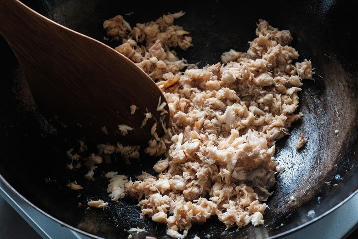 鯛のおぼろをつくる