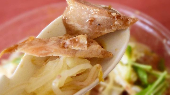 角切りの豚肉もゴロゴロと入っています。