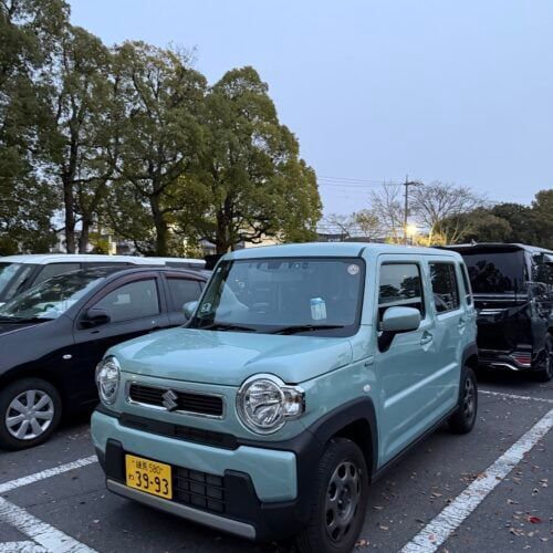 【Z世代の車選び】ディーラーに行かずに“ガチ試乗”！26歳PR女子がカーシェアで乗り比べたSUV3選