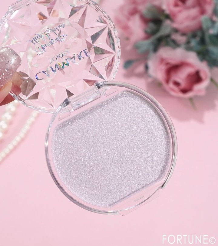 CANMAKE（キャンメイク） 『むにゅっとハイライター』