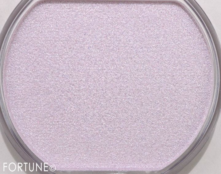 CANMAKE（キャンメイク） 『むにゅっとハイライタ...