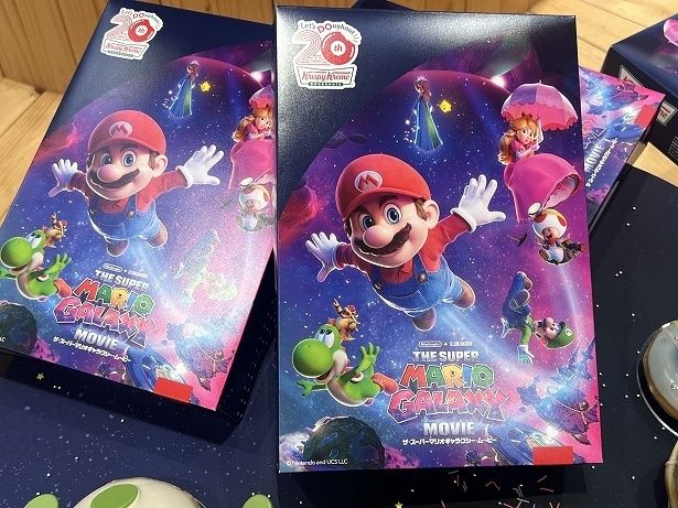 「ギャラクシー ダズン ハーフ(6個)」はボックスもコラボ限定バージョンに