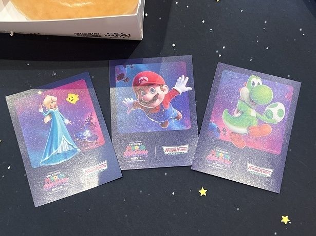 「ギャラクシー ダズン ハーフ(6個)」1箱につき1枚ランダムで配布されるステッカーは3種