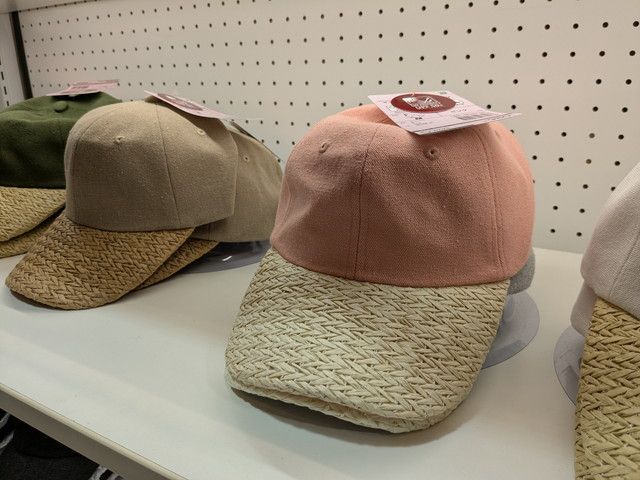 異素材ミックスのキャップ