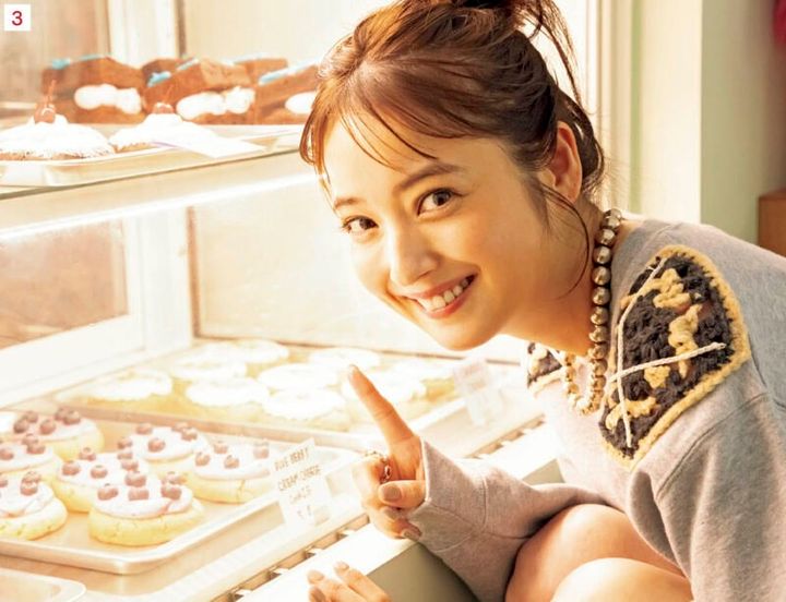 2･3.「Press Me!を押すとブタちゃんが出てくるのが斬新で盛り上がる！ 子どもも喜びそう♡」プレスブラウニー（₩9,000）。