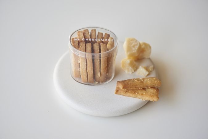Mr. CHEESECAKE「サブレ パルミジャーノ」