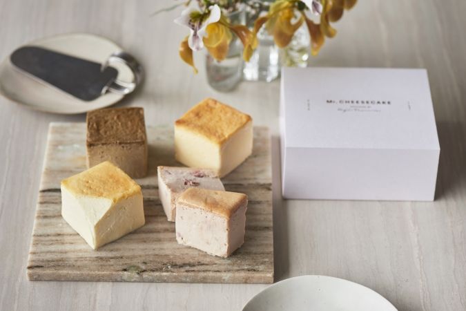 『Mr. CHEESECAKE assorted 4-Cube Bloom』