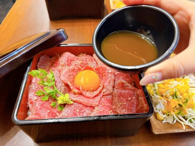 肉が一番 黒毛和牛重