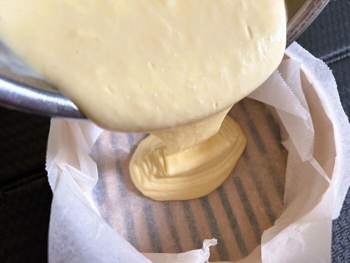 超BIGな「蒸しパン」作ってみた。ホットケーキミックスにあるモノを加えるだけでふわふわに♪