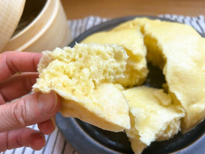 超BIGな「蒸しパン」作ってみた。ホットケーキミックスにあるモノを加えるだけでふわふわに♪