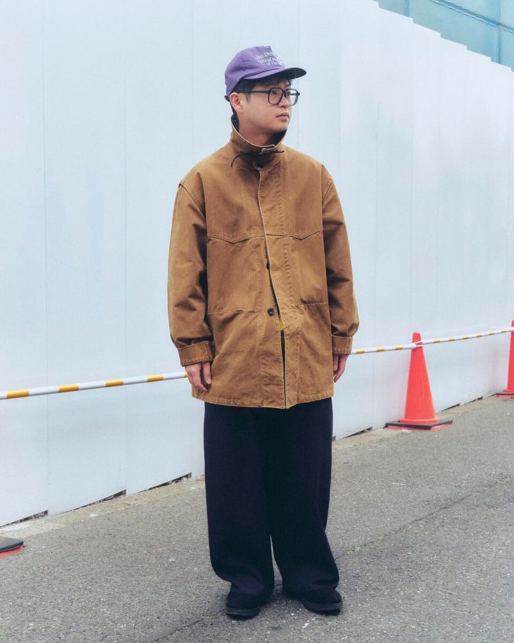 【20代スナップ】キャップのパープルの色みが絶妙なくすみ感