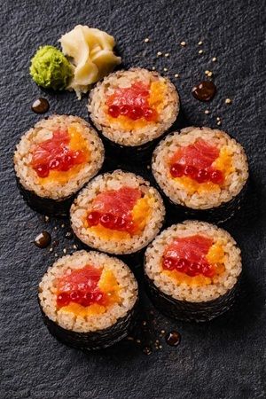 【大阪府大阪市】一口サイズの手巻き寿司を1カットずつ楽しめる「SUSHI KAGUYA」オープン！