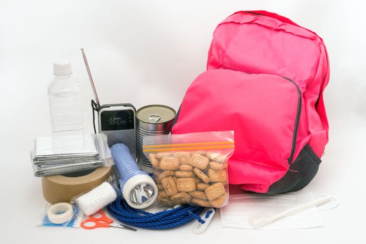 避難用のリュックに忘れずに入れるべき物とは（画像はイメージ）